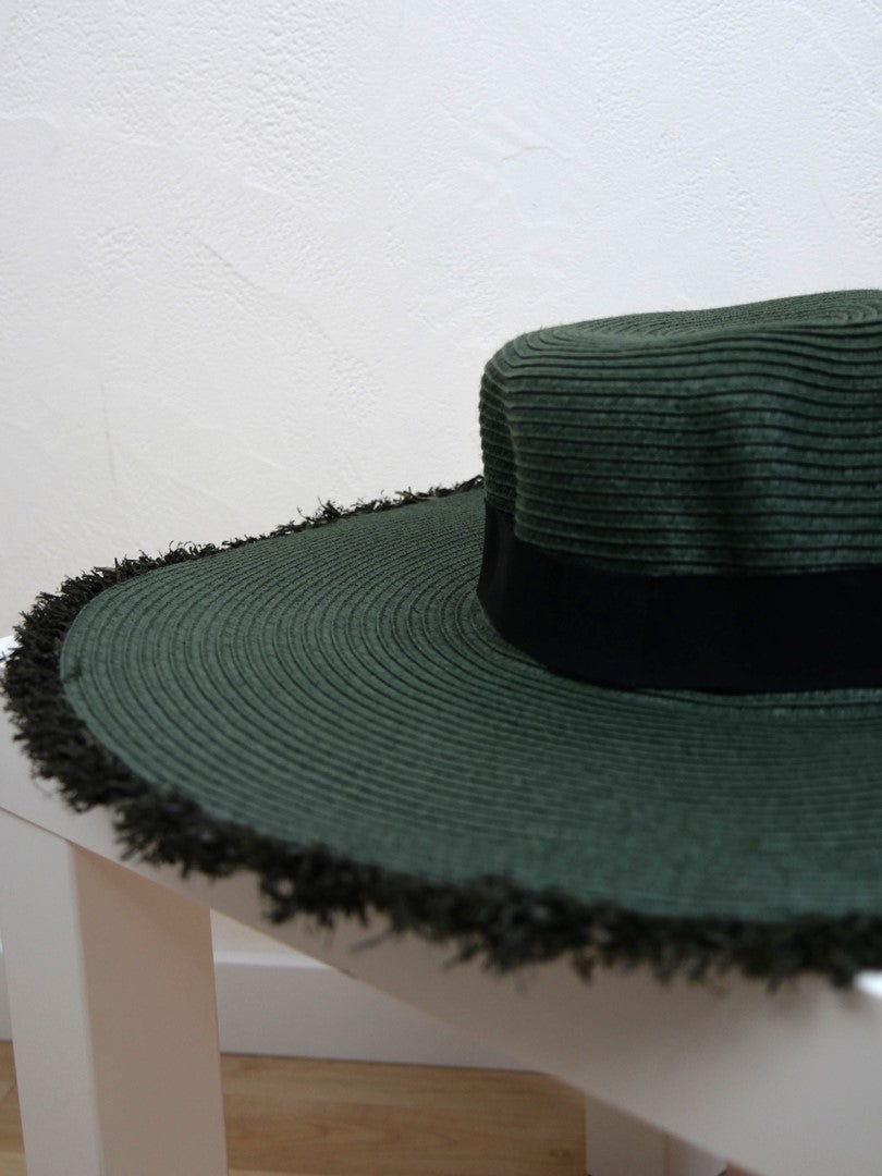 Chapeau capeline en paille