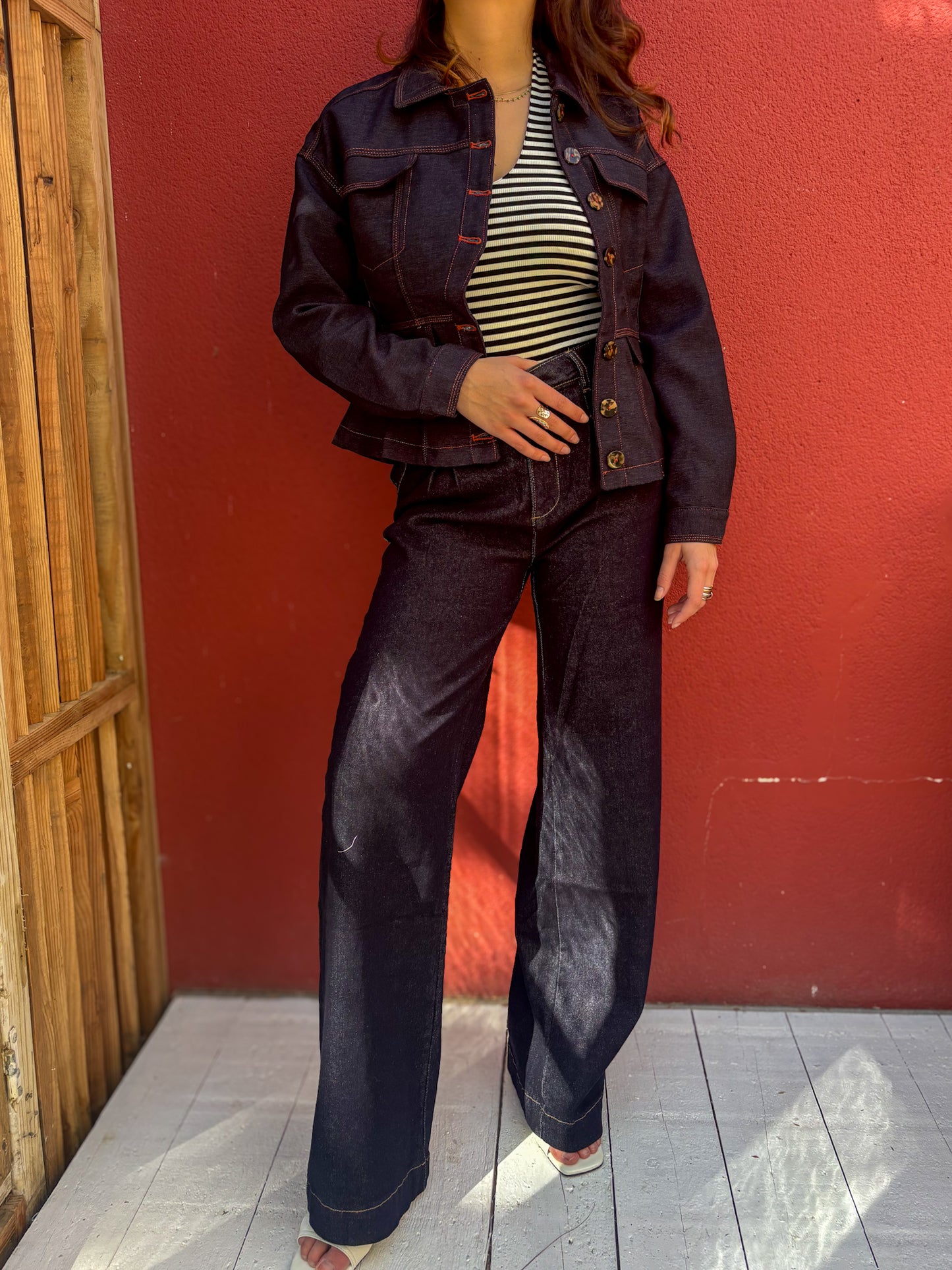 Veste en jean cintrée travaillée