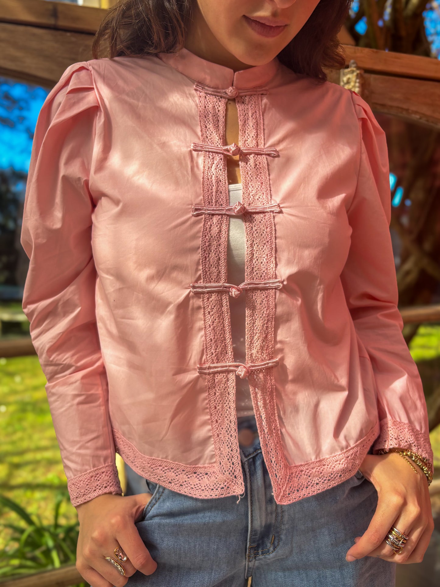 Blouse au style mandarin