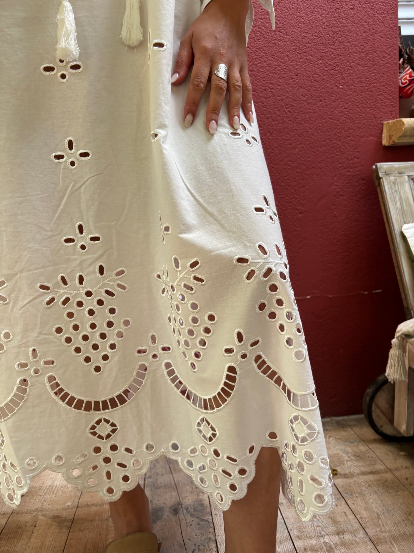 Robe longue en broderie