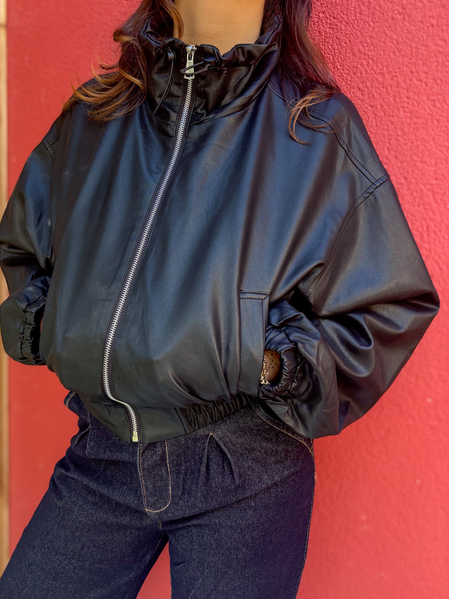 Veste courte similicuir col montant