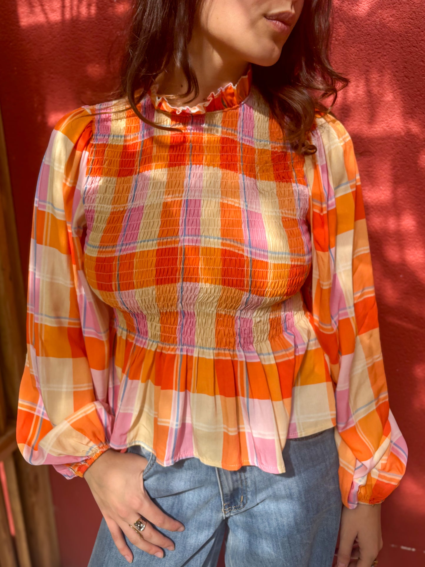 Blouse smocké à carreaux