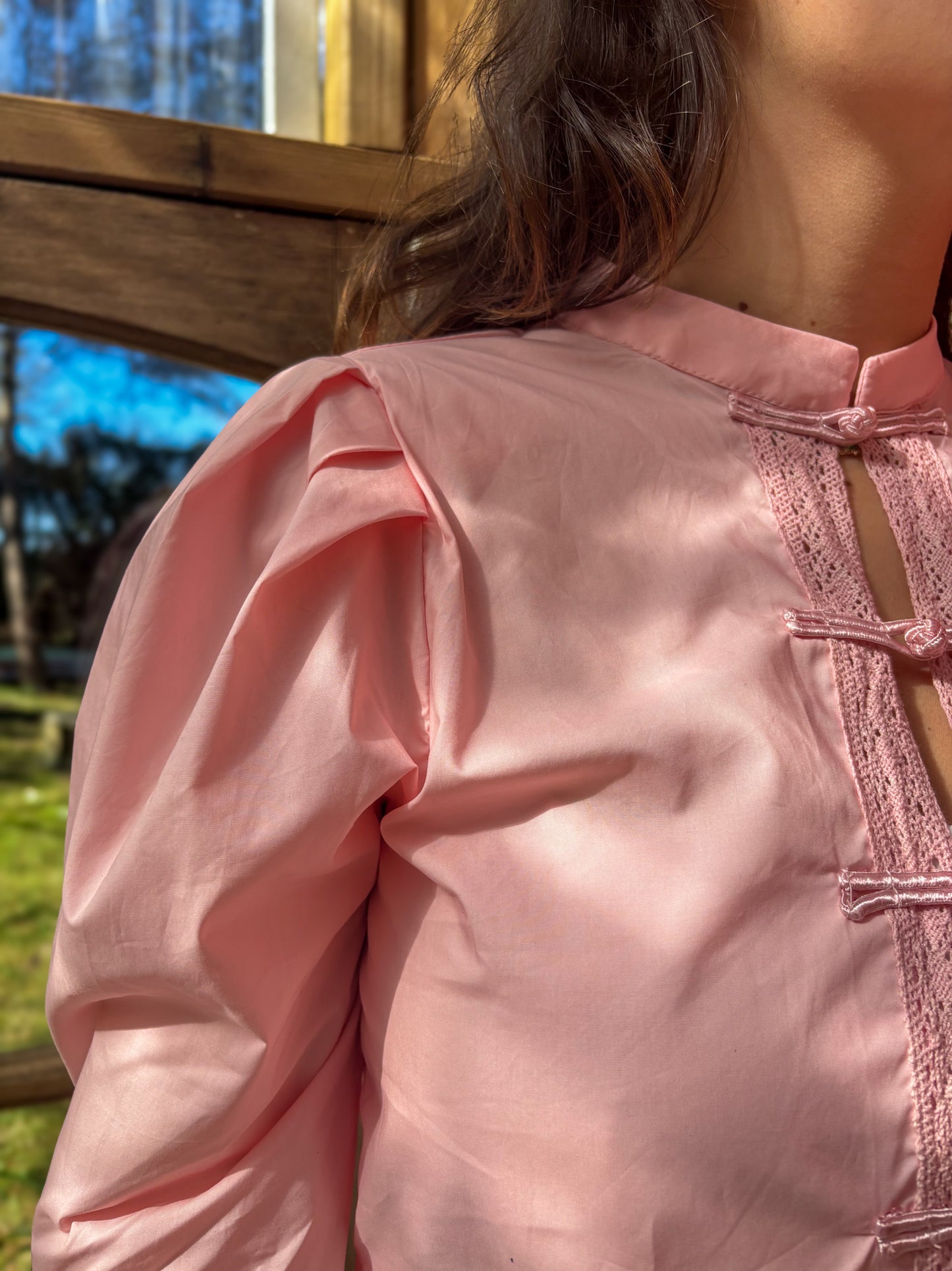 Blouse au style mandarin