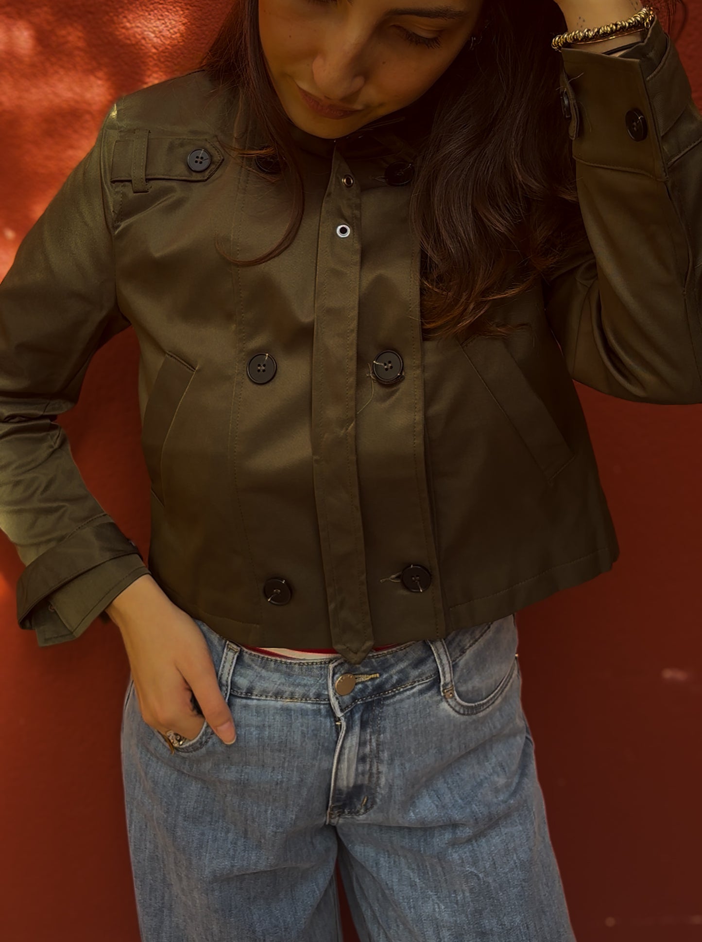 Trench court col montant