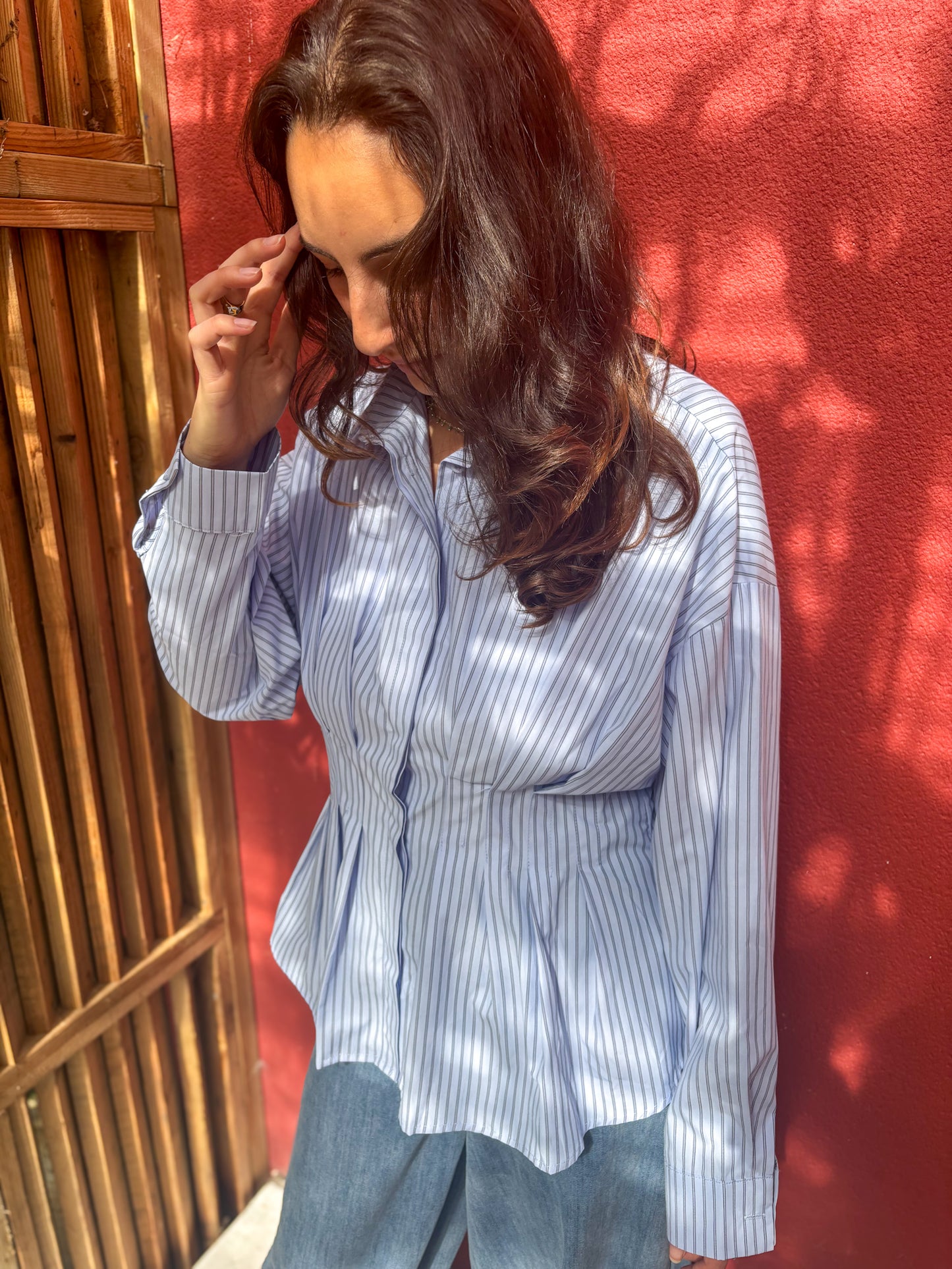 Chemise rayée cintrée taille structurée