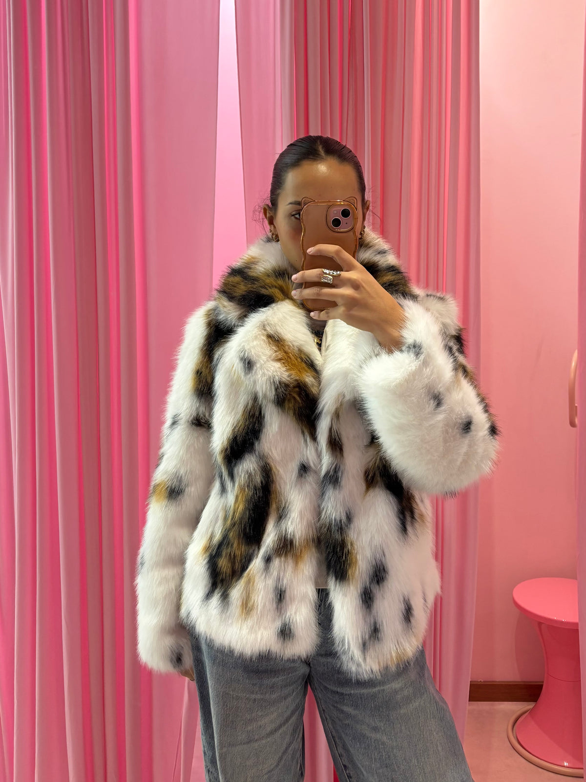 Veste en fausse fourrure à imprimé tacheté