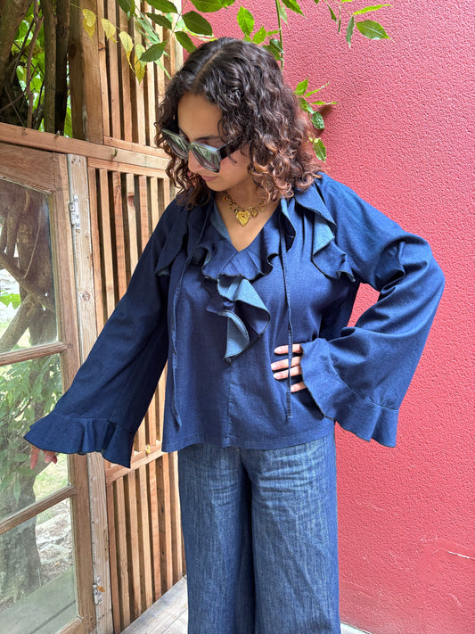 Blouse à volant en jean