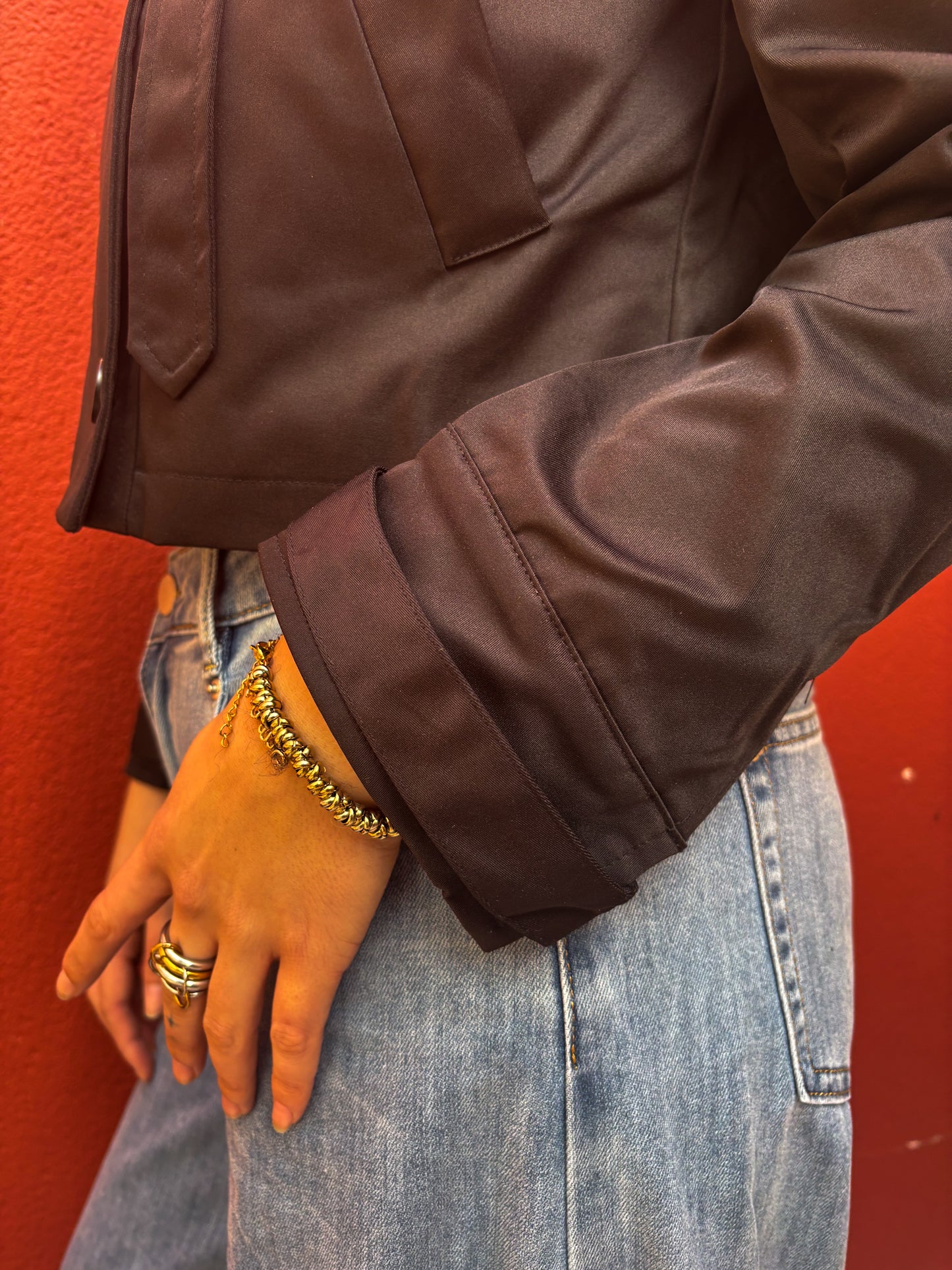 Trench court col montant