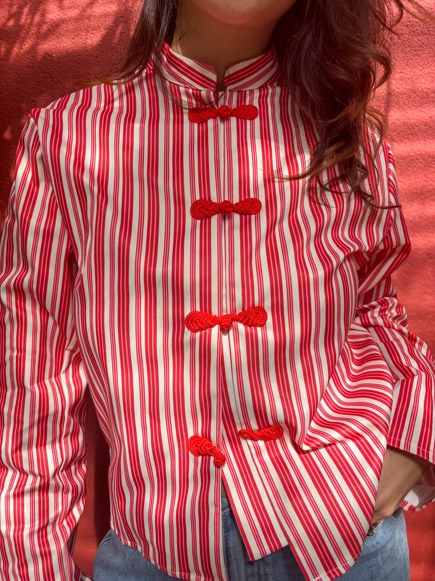 Veste à rayures rouges mandarin